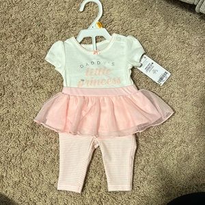 Carters princess set - newborn